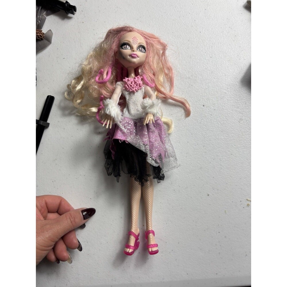 Monster High Doll Viperine Gorgon Frights Camera Action Doll